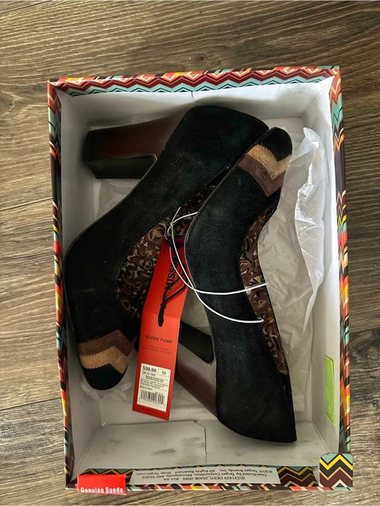 Missoni for Target Shoes - NWT Missoni For Target Limited Edition Black Suede Pumps with Brown Chevron